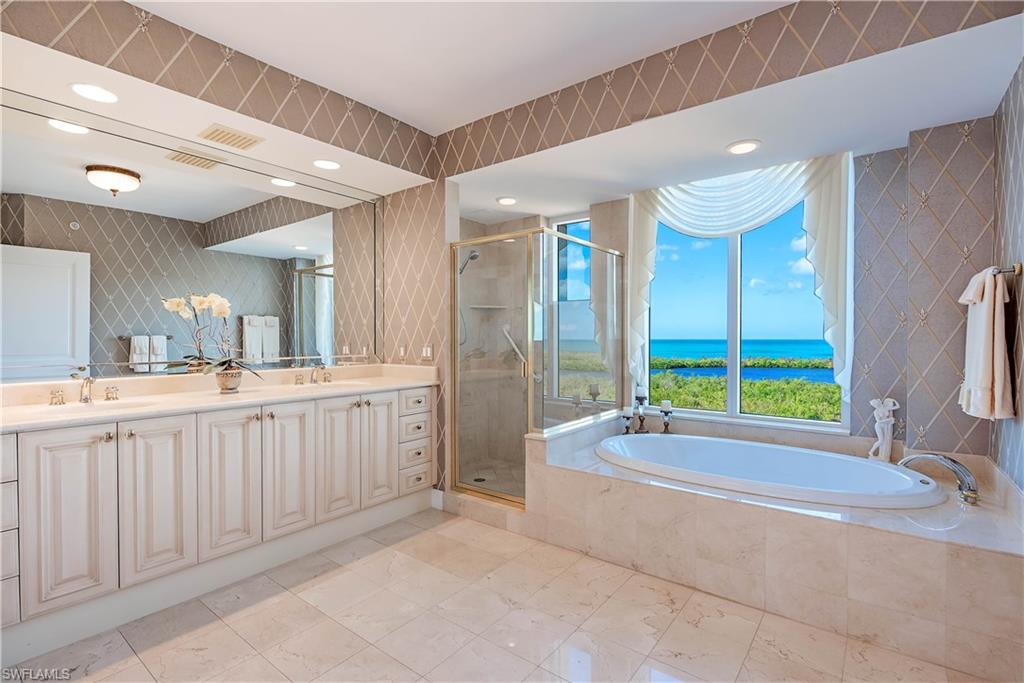 CAP FERRAT - Residential