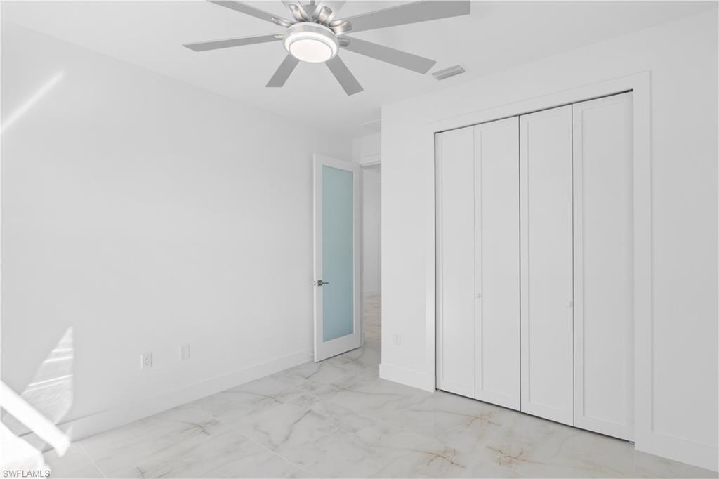 900 BUILDING - Residential