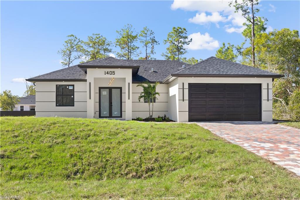 900 BUILDING - Residential