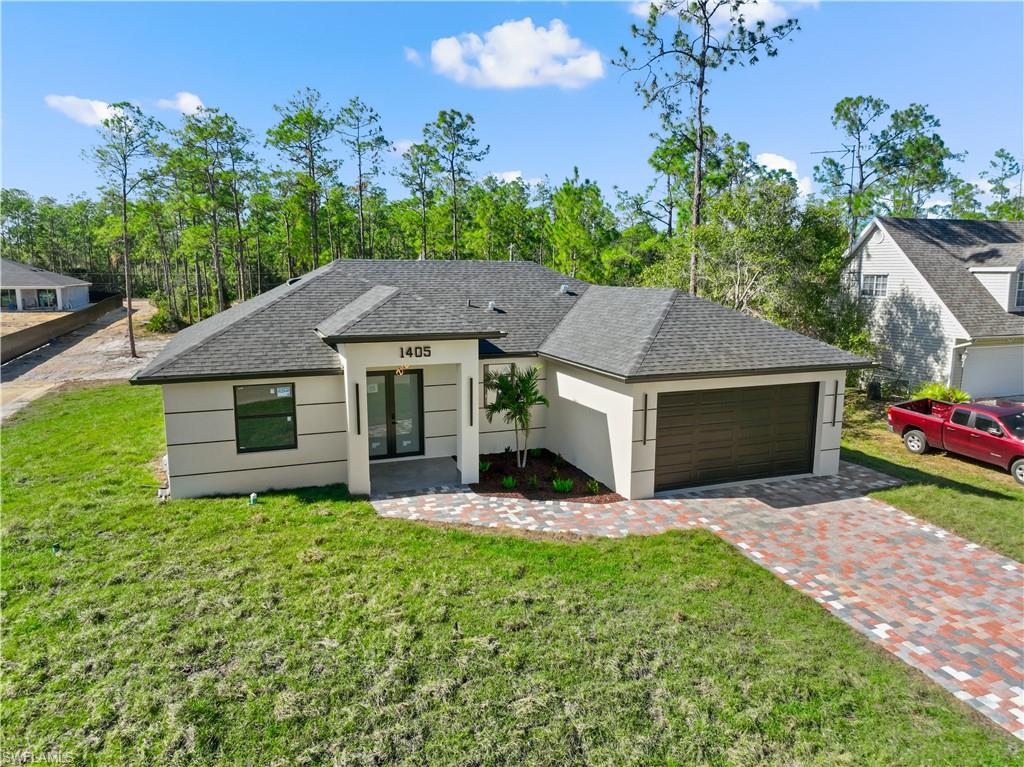 900 BUILDING - Residential