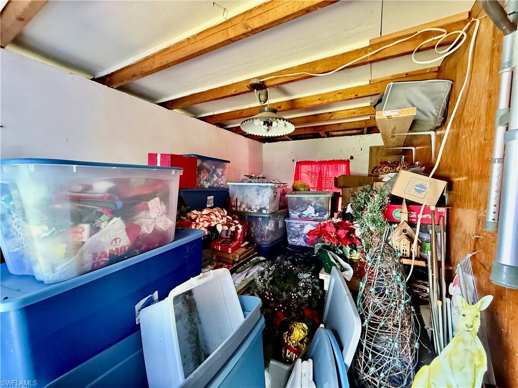 WEDGEWOOD - Residential