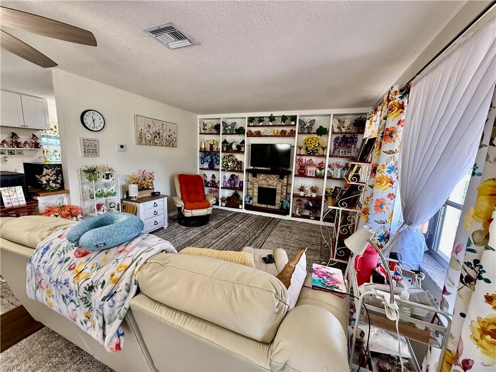 WEDGEWOOD - Residential