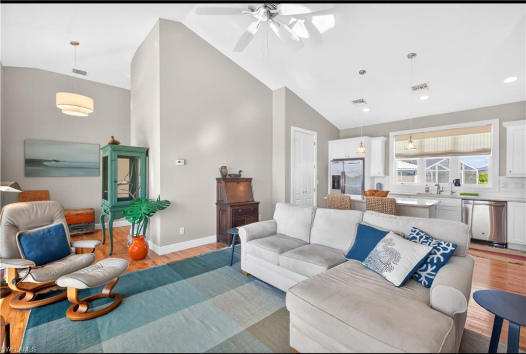 SABAL SANDS - Residential