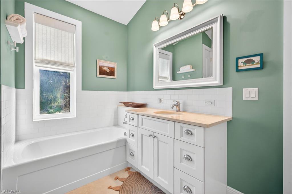 SABAL SANDS - Residential