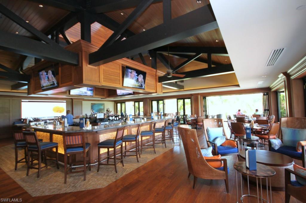 THE HAMPTONS - Residential