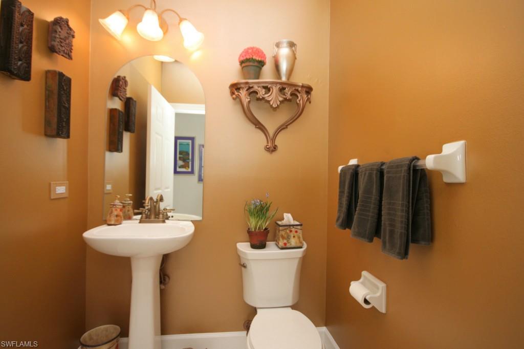 THE HAMPTONS - Residential