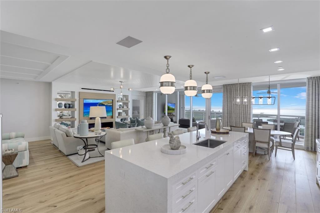 KALEA BAY TOWER 100 - Residential