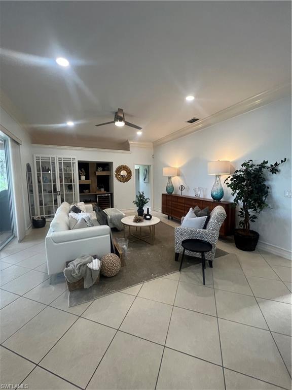 AUGUSTA COURT - Residential Lease