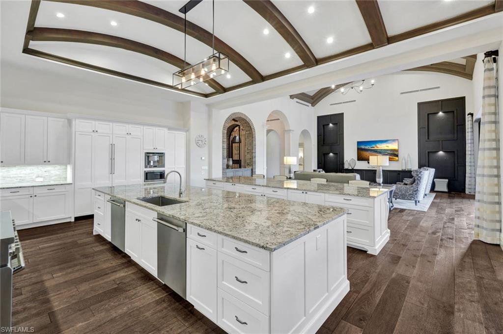 PRATO GRAND ESTATES - Residential