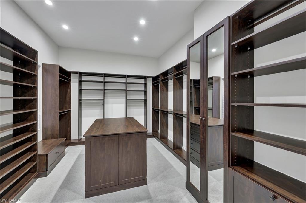 PRATO GRAND ESTATES - Residential