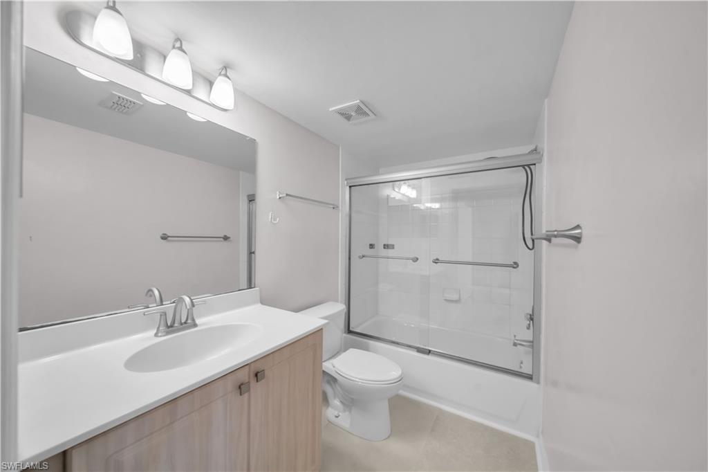 FOUR MILE COVE - Residential Lease