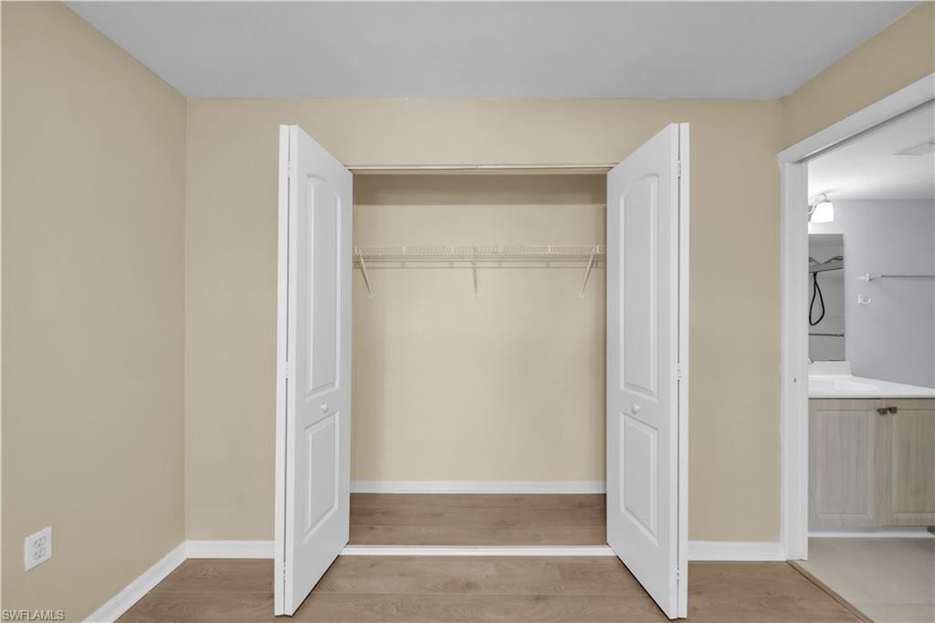 FOUR MILE COVE - Residential Lease