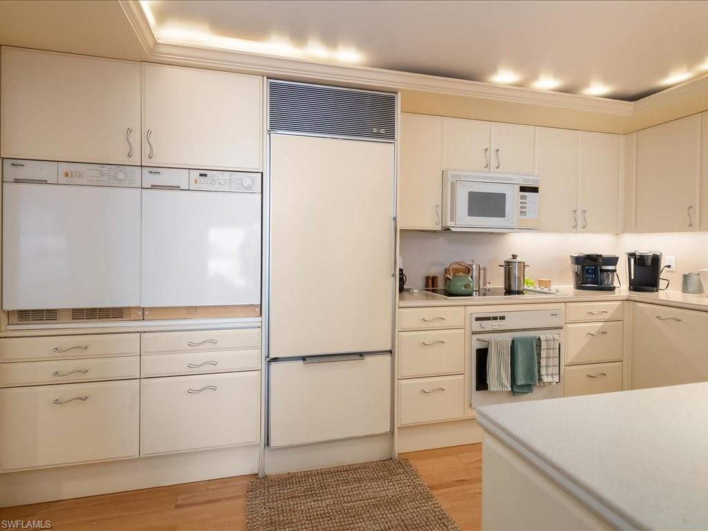 SOUTHERN CLIPPER - Residential