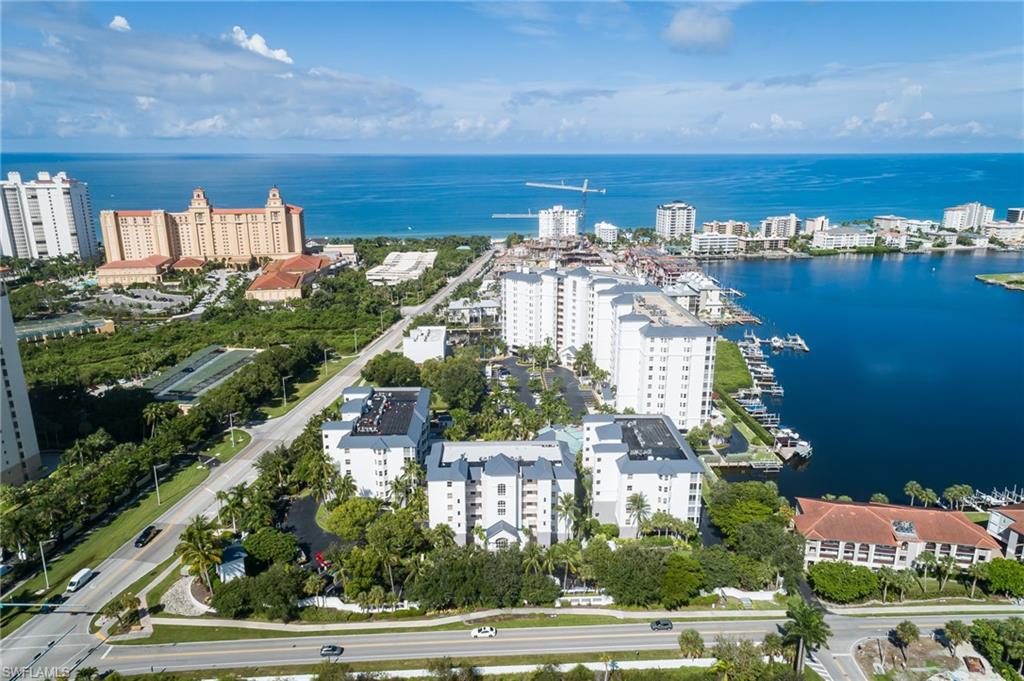 REGATTA - Residential