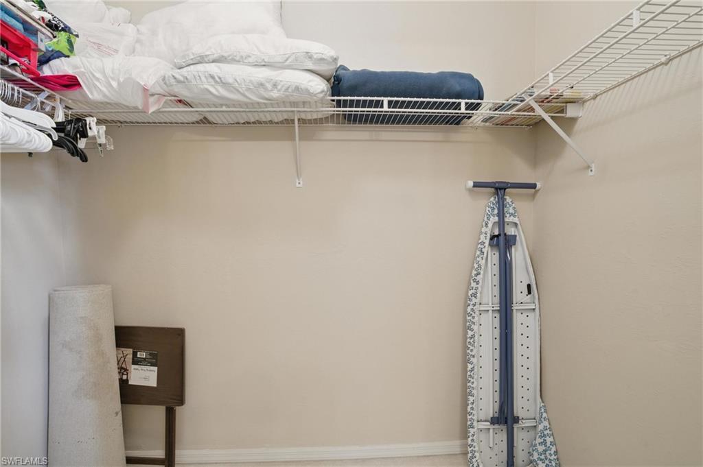 PEBBLE SHORES - Residential