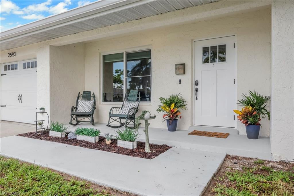Photo of 2593 Poinciana ST, NAPLES, FL 34105 (MLS # 226023529)