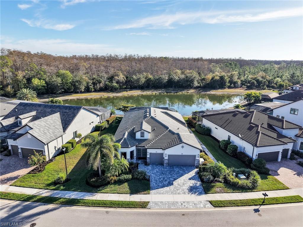 CORKSCREW SHORES - Residential