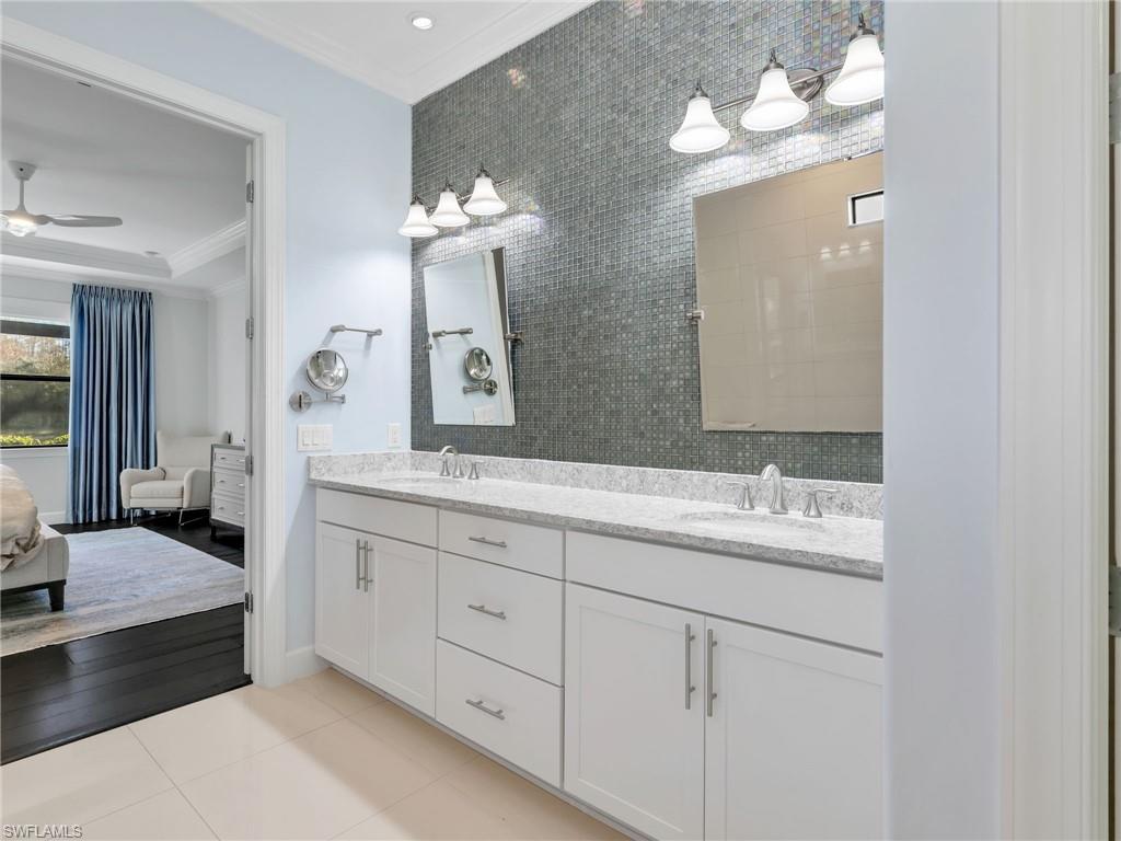 CORKSCREW SHORES - Residential