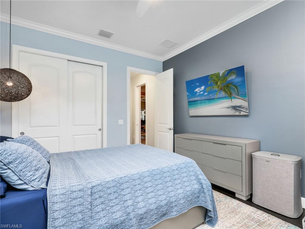 CORKSCREW SHORES - Residential