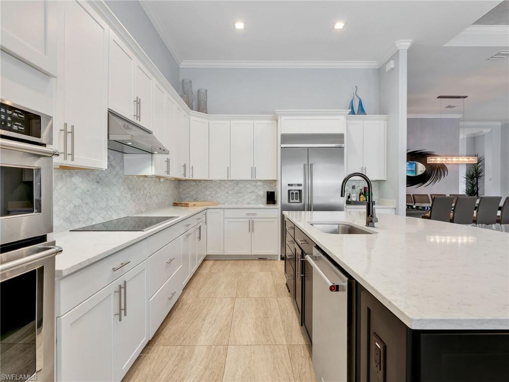 CORKSCREW SHORES - Residential