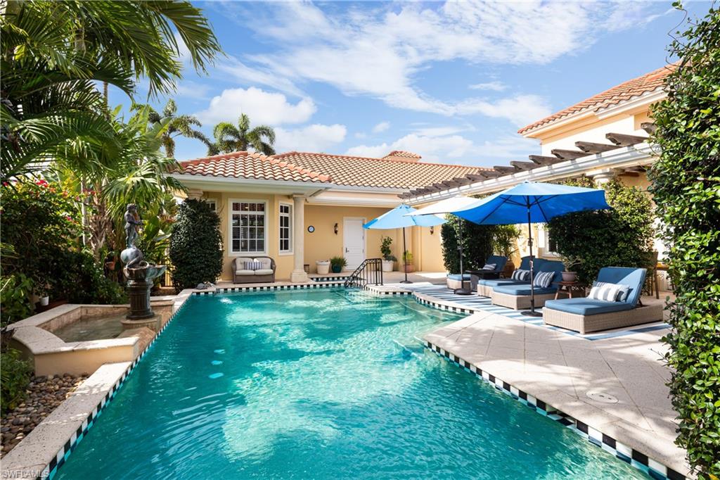 CREEKSIDE - Residential