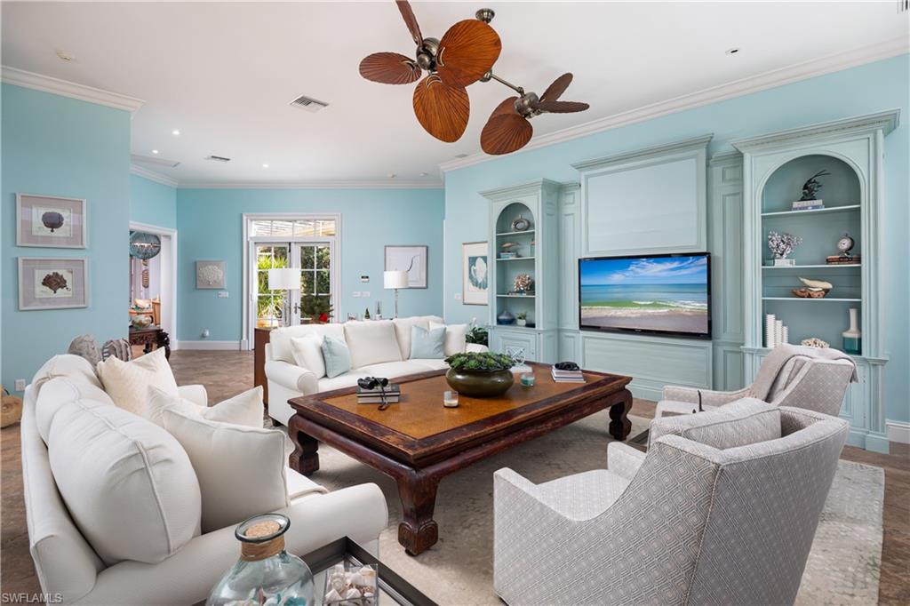 CREEKSIDE - Residential