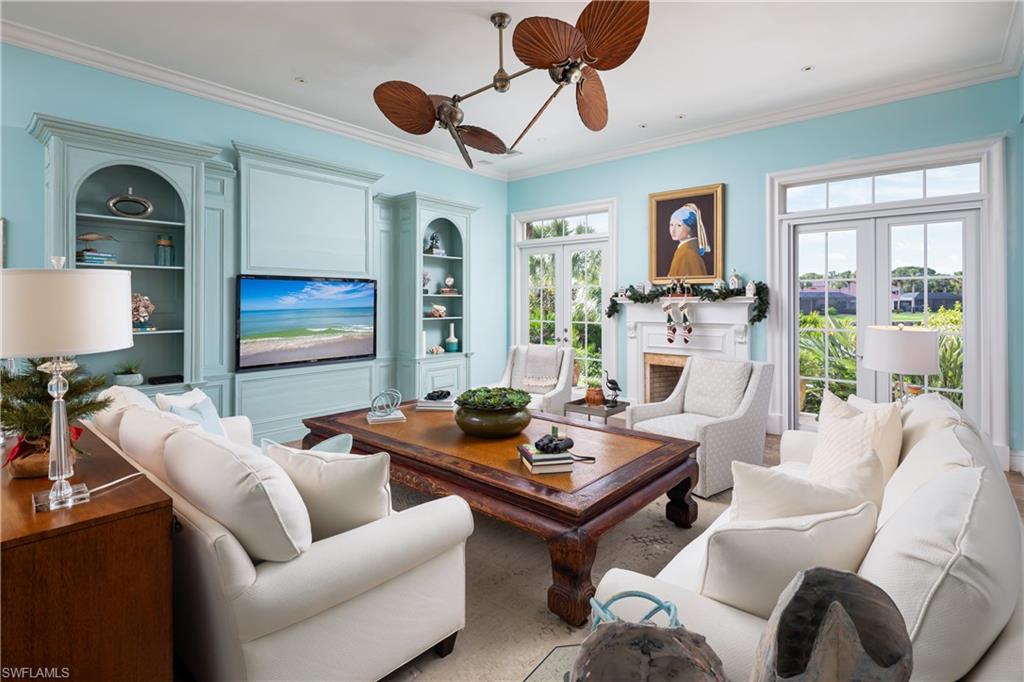 CREEKSIDE - Residential