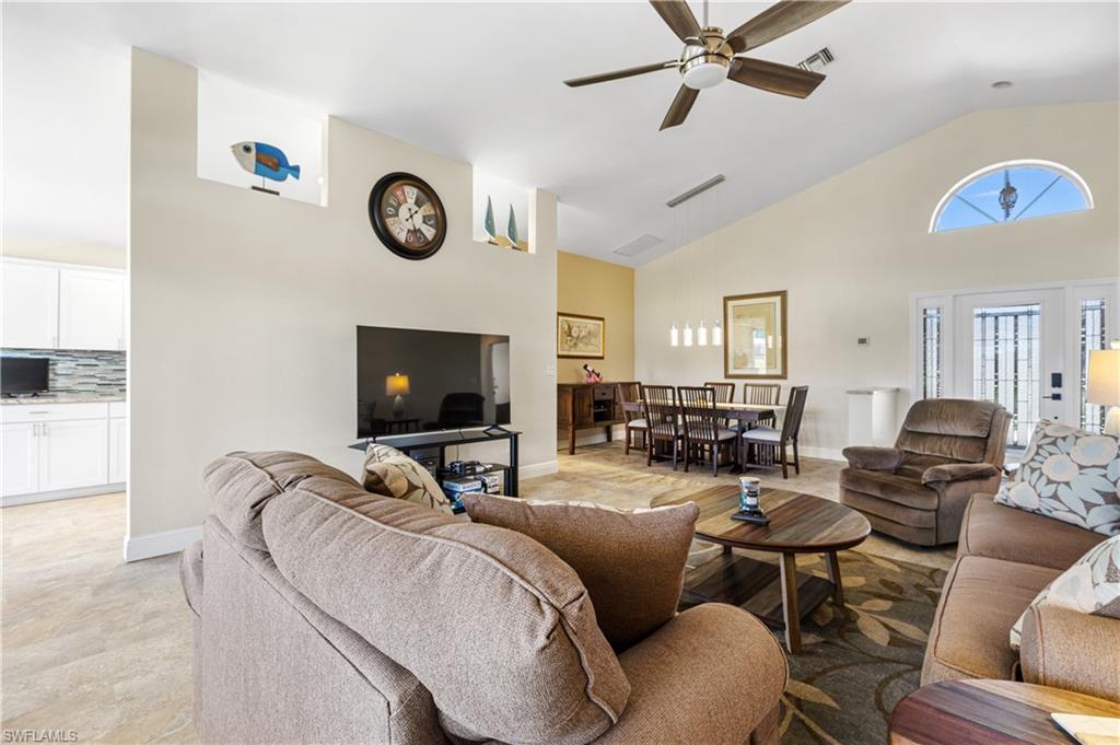 SABAL SPRINGS GOLF AND RACQUET CLUB - Residential