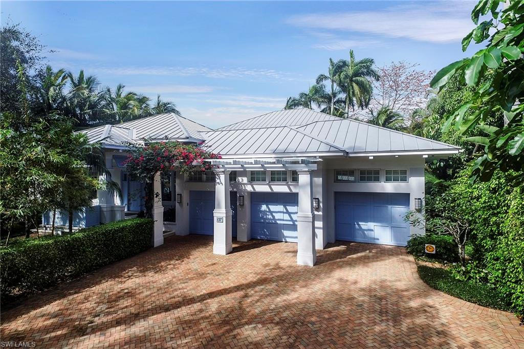 OLDE NAPLES - Residential