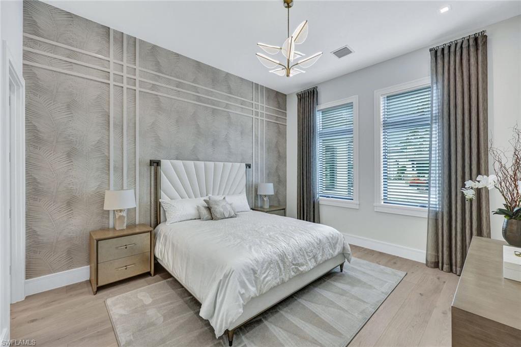 QUAIL WEST - Residential