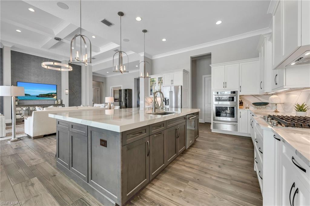 ISLES OF COLLIER PRESERVE - Residential