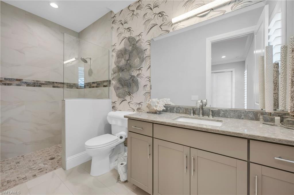 ISLES OF COLLIER PRESERVE - Residential