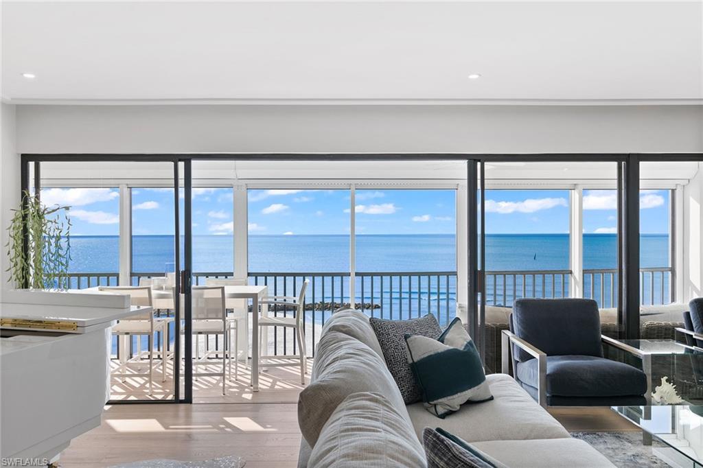2171 Gulf Shore BLVD N 502
