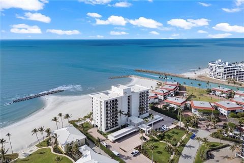 2171 Gulf Shore BLVD N 502 NAPLES FL 34102
