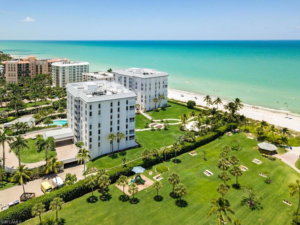 LAURENTIANS - Residential