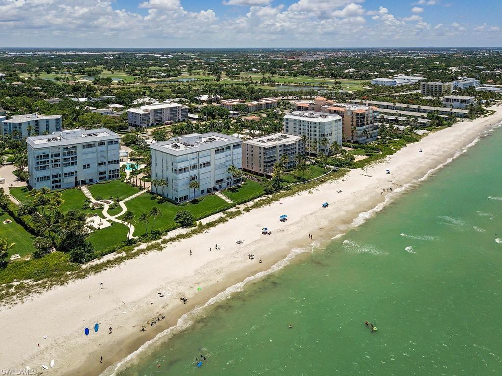 LAURENTIANS - Residential