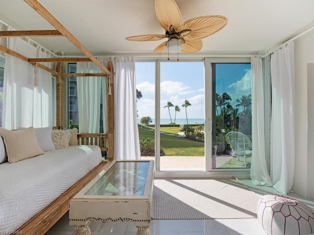 LAURENTIANS - Residential