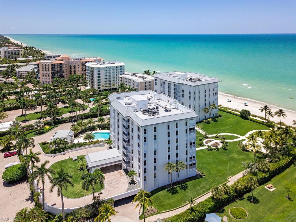 LAURENTIANS - Residential