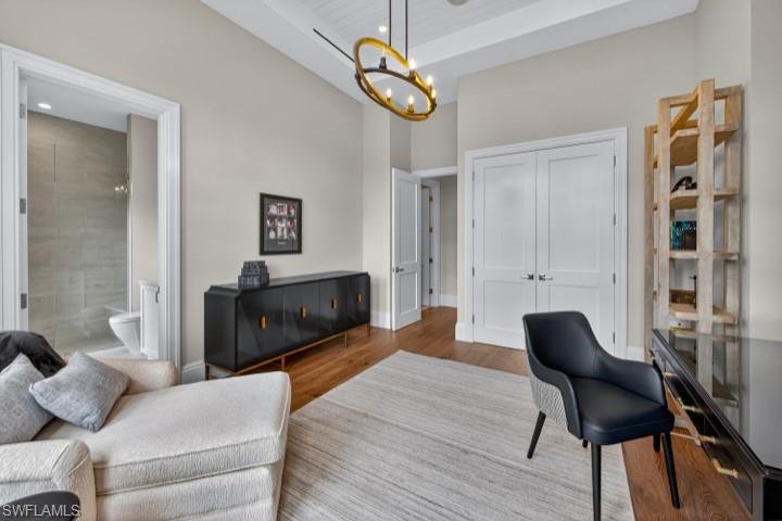 PARK SHORE - Residential