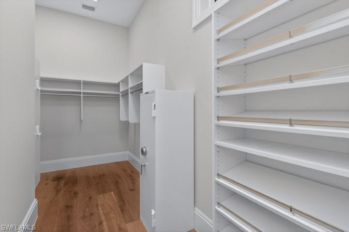 PARK SHORE - Residential