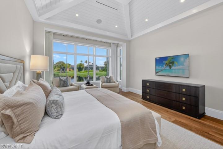 PARK SHORE - Residential