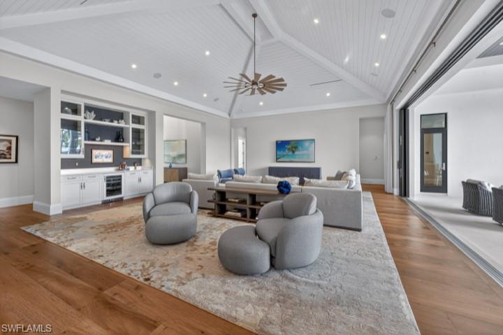 PARK SHORE - Residential