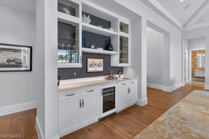 PARK SHORE - Residential