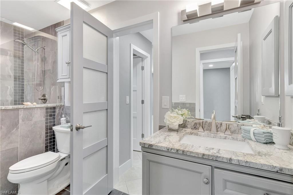 BOCA CIEGA VILLAGE - Residential