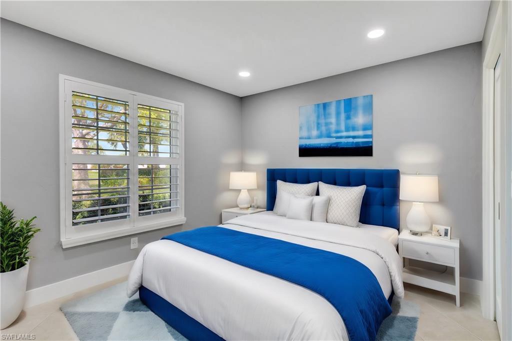 BOCA CIEGA VILLAGE - Residential