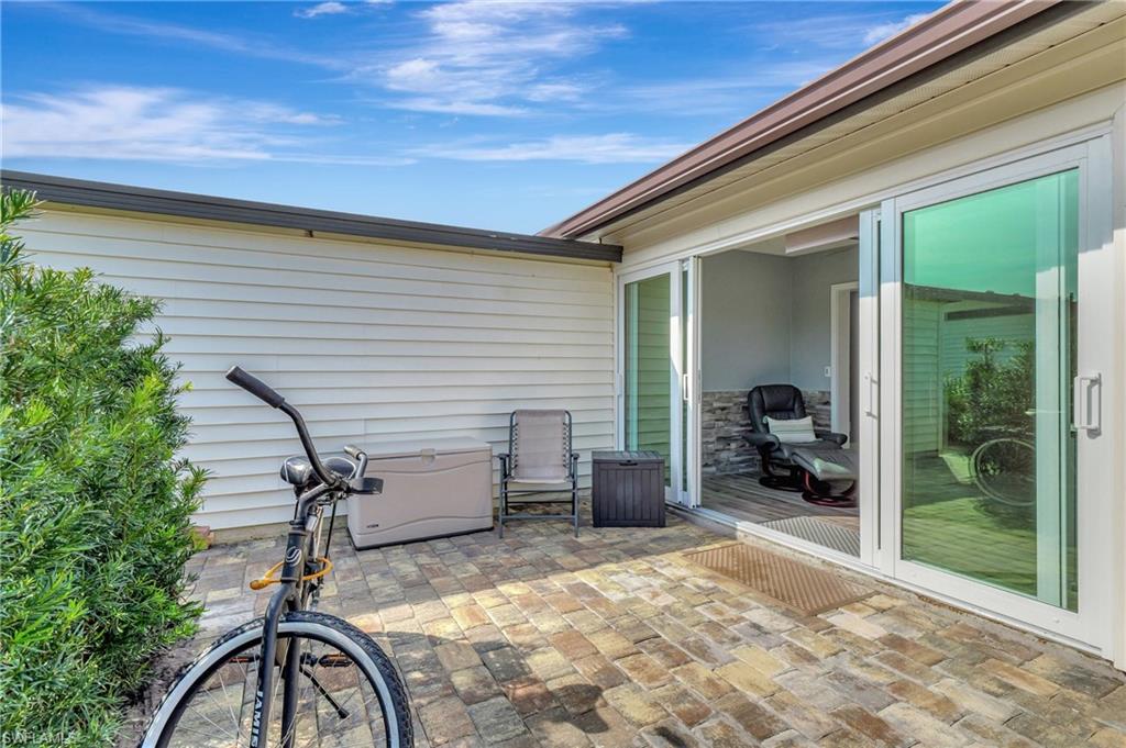 BOCA CIEGA VILLAGE - Residential