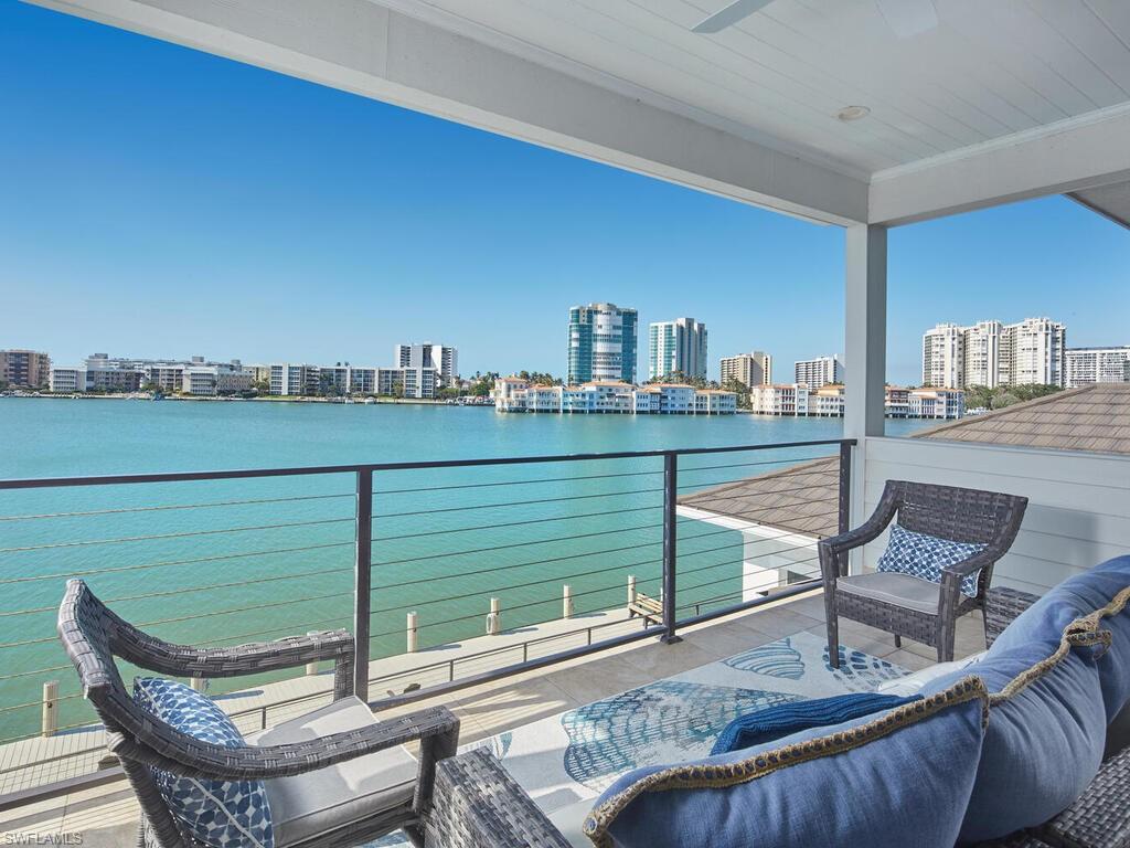 PARK SHORE - Residential