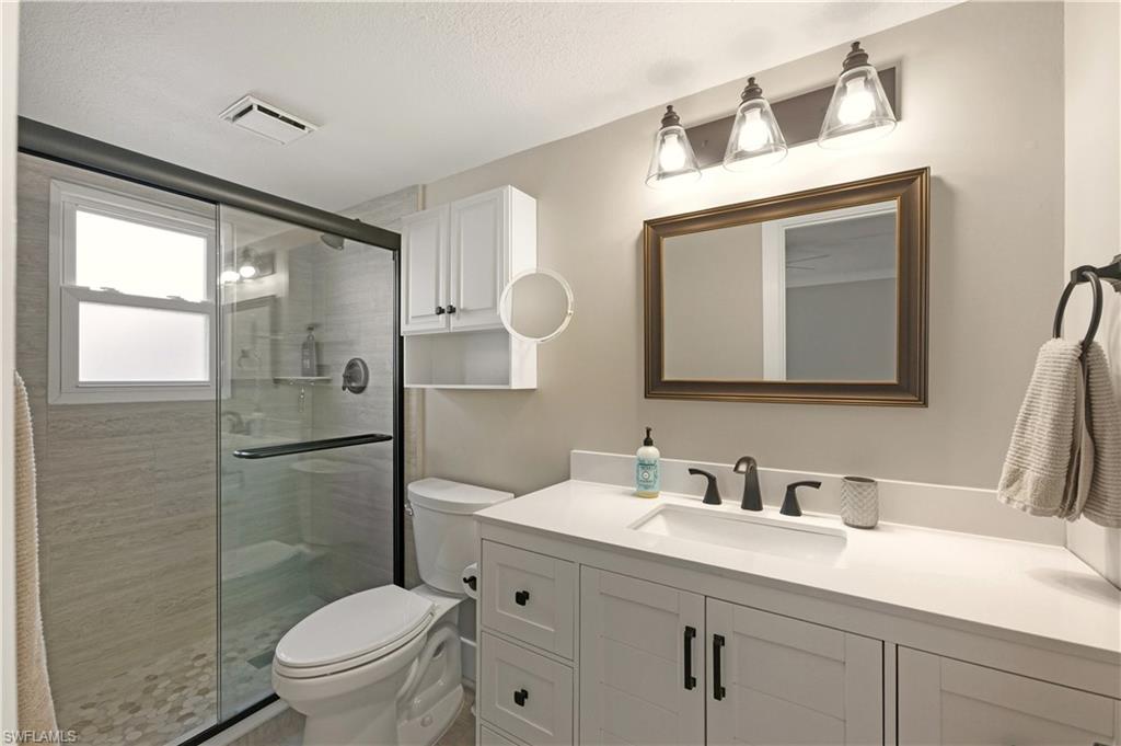 HARBOR LAKES OF NAPLES - Residential