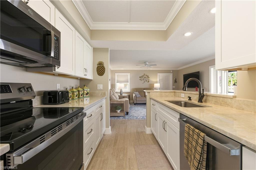 HARBOR LAKES OF NAPLES - Residential