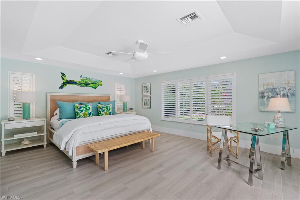 PARK SHORE - Residential